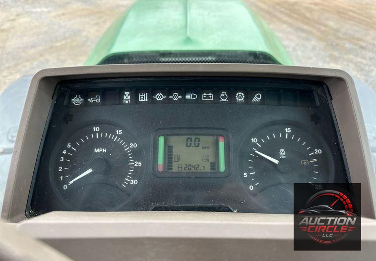 2010 John Deere 7330 MFWD tractor