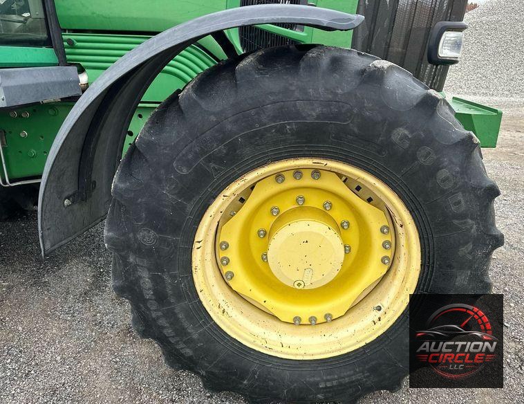 2010 John Deere 7330 MFWD tractor