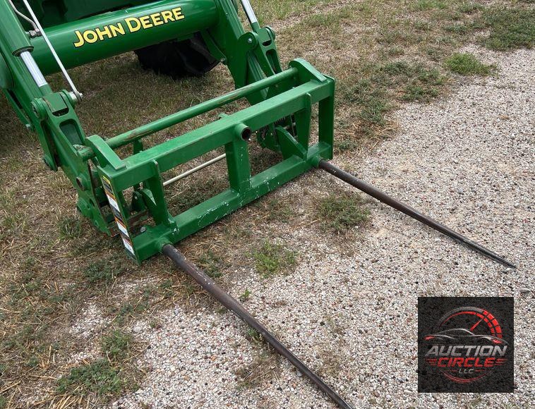 2014 John Deere 6140D MFWD tractor