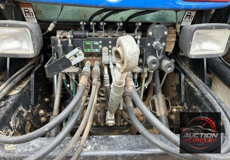 2012 New Holland TV6070 bi-directional tractor