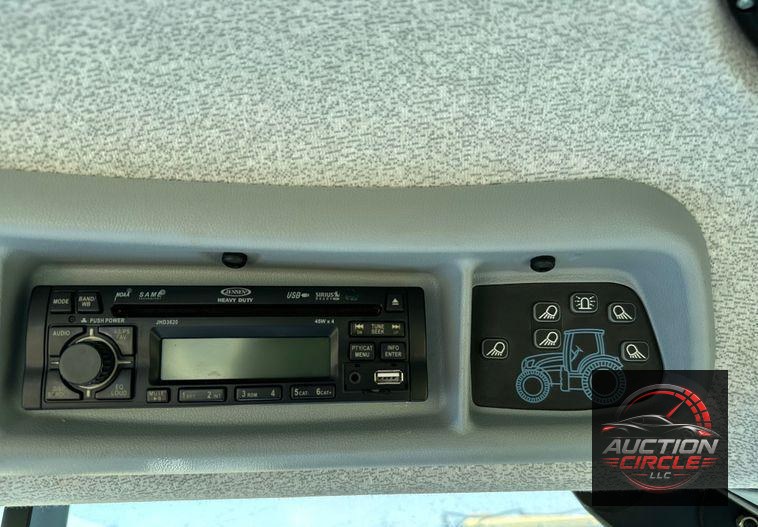 2013 New Holland T6050ZC