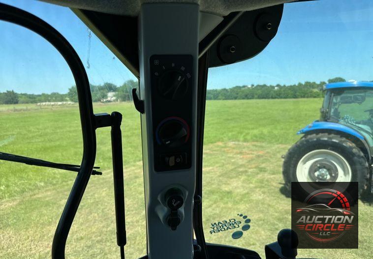 2013 New Holland T6050ZC