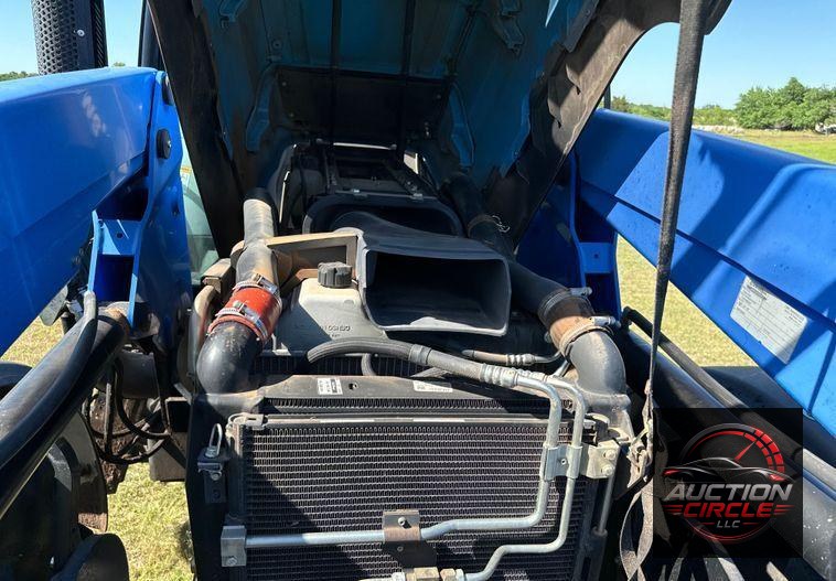 2013 New Holland T6050ZC