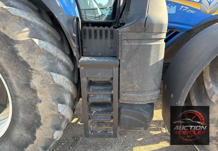 2016 New Holland T7.290 MFWD tractor