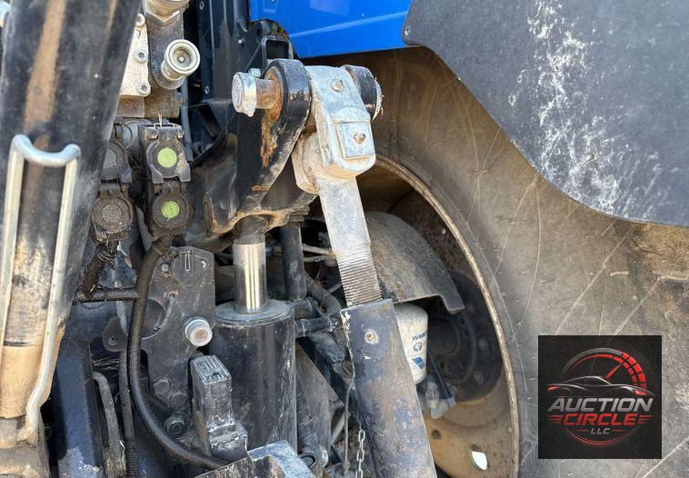 2016 New Holland T7.290 MFWD tractor