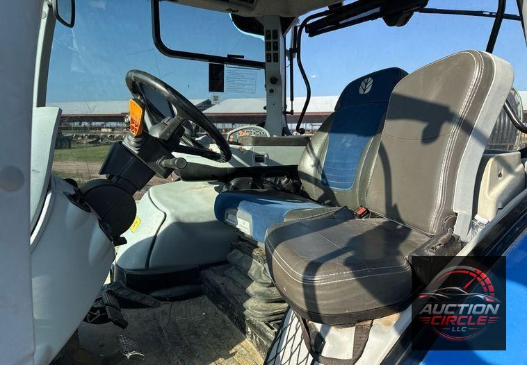 2016 New Holland T7.290 MFWD tractor