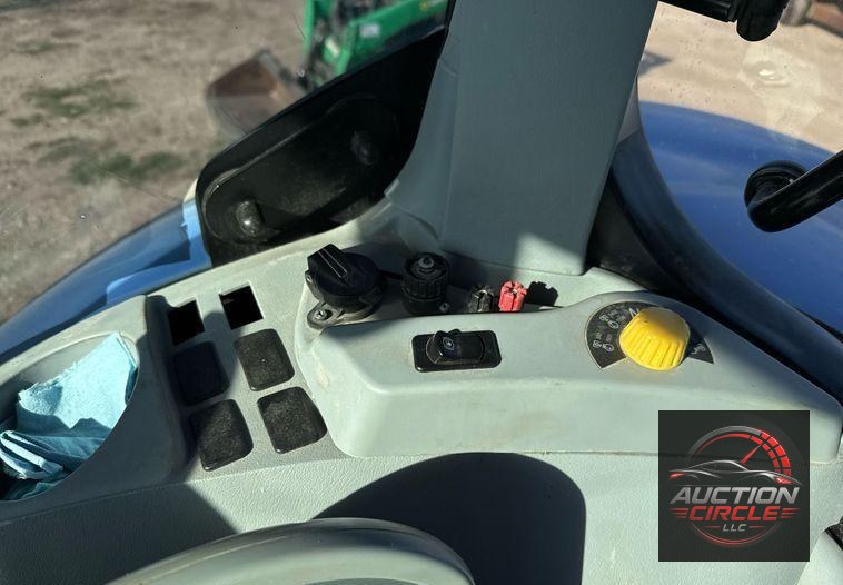 2016 New Holland T7.290 MFWD tractor