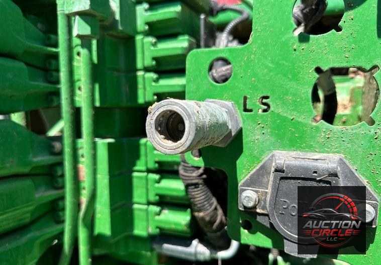 2017 John Deere 8295R MFWD tractor