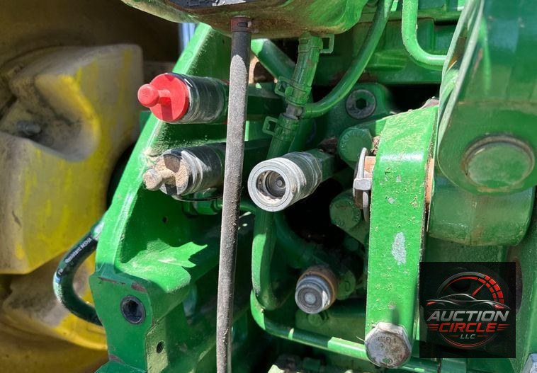 2017 John Deere 8295R MFWD tractor