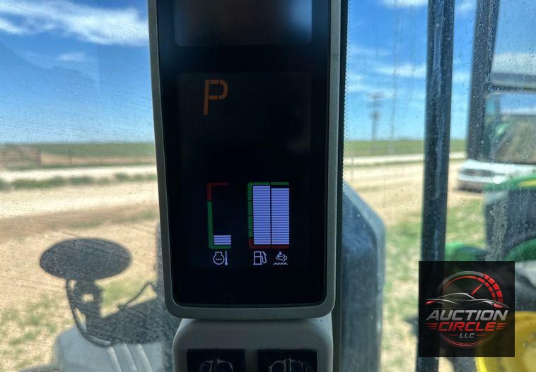 2017 John Deere 8295R MFWD tractor