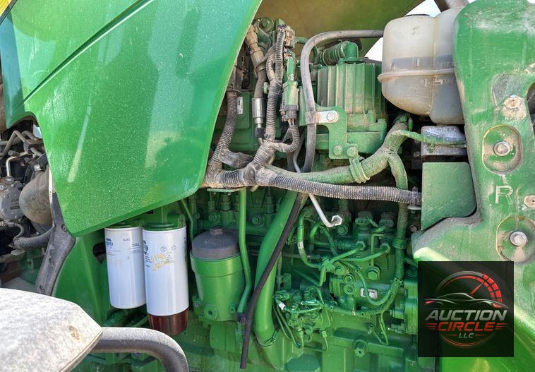 2017 John Deere 8295R MFWD tractor