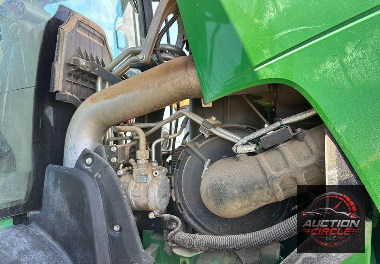 2017 John Deere 8295R MFWD tractor