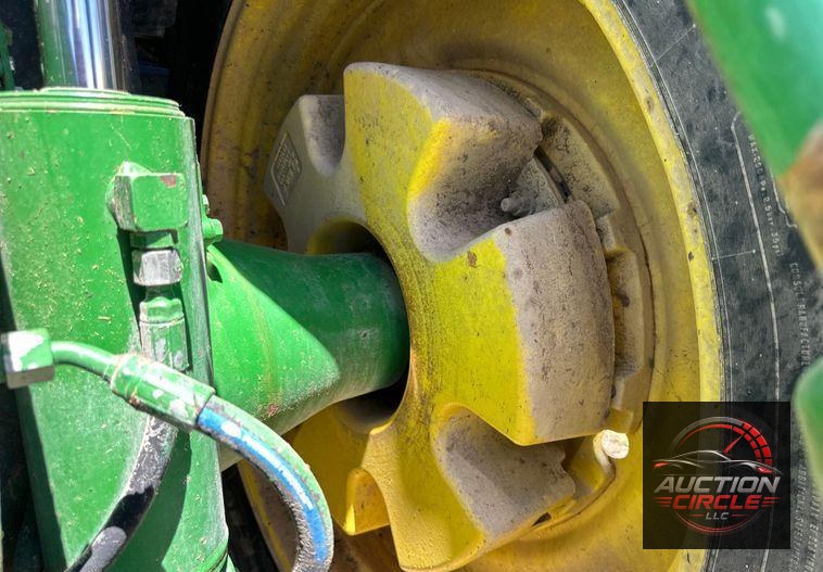 2017 John Deere 8295R MFWD tractor