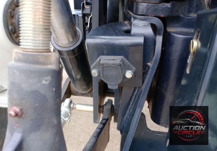 2014 New Holland TV6070 bi-directional tractor