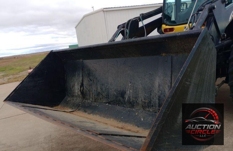 2014 New Holland TV6070 bi-directional tractor