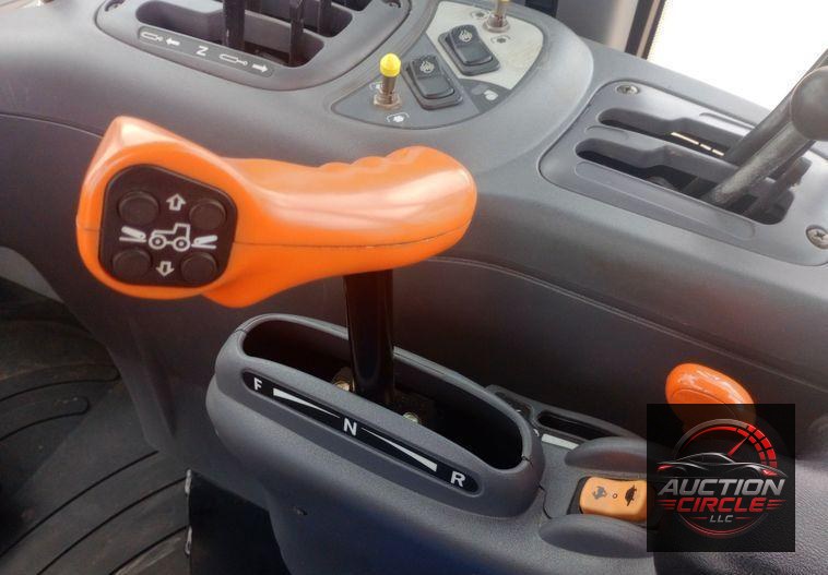 2014 New Holland TV6070 bi-directional tractor