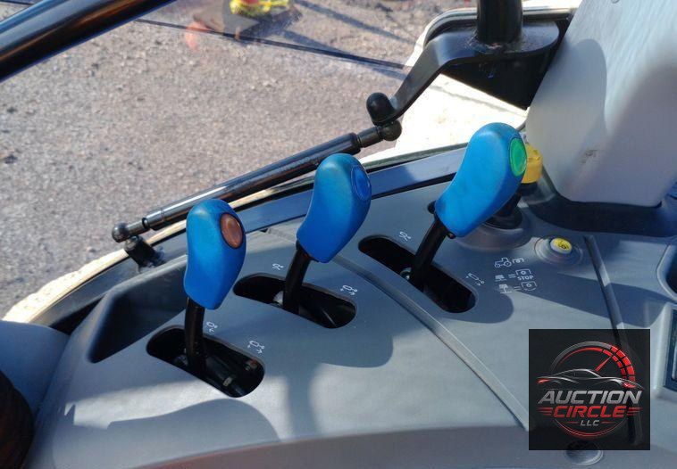 2019 New Holland Powerstar 100 MFWD tractor