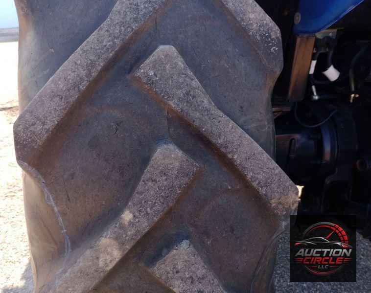 2019 New Holland Powerstar 100 MFWD tractor