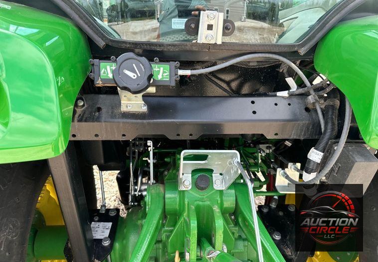 2022 John Deere  4066R MFWD tractor