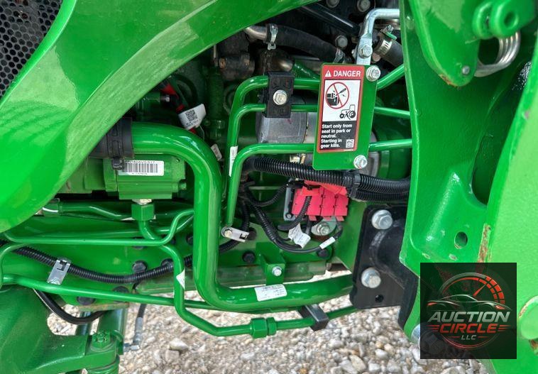 2022 John Deere  4066R MFWD tractor