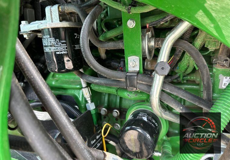 2022 John Deere  4066R MFWD tractor