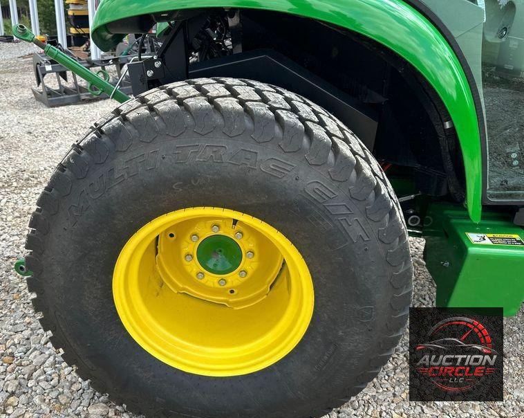 2022 John Deere  4066R MFWD tractor