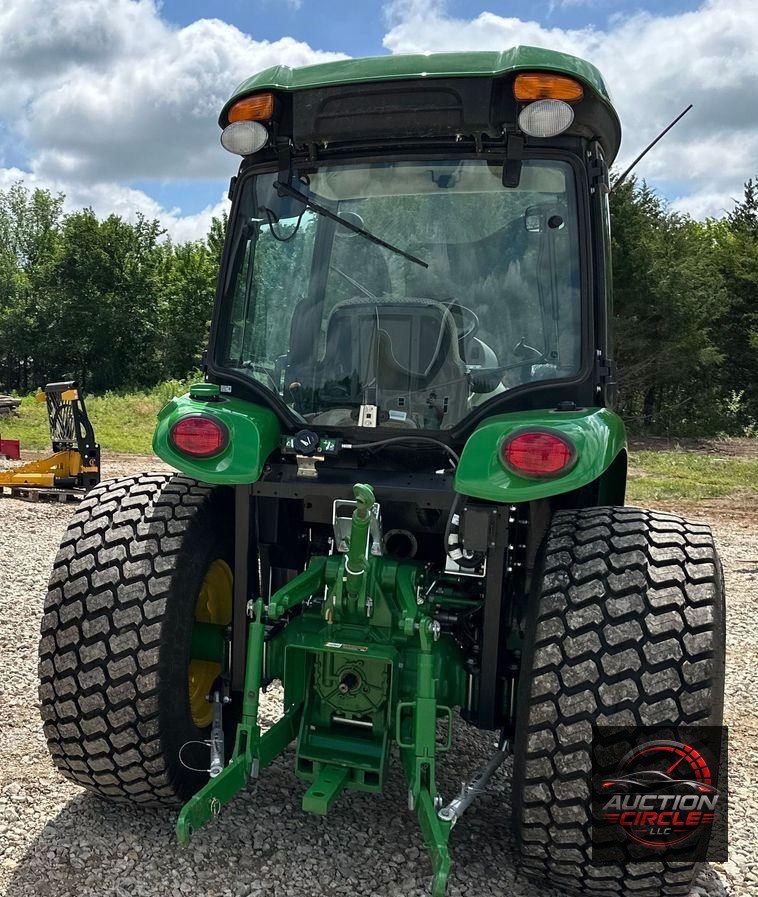 2022 John Deere  4066R MFWD tractor
