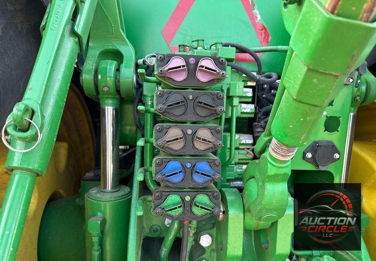 2016 John Deere 8370R MFWD tractor