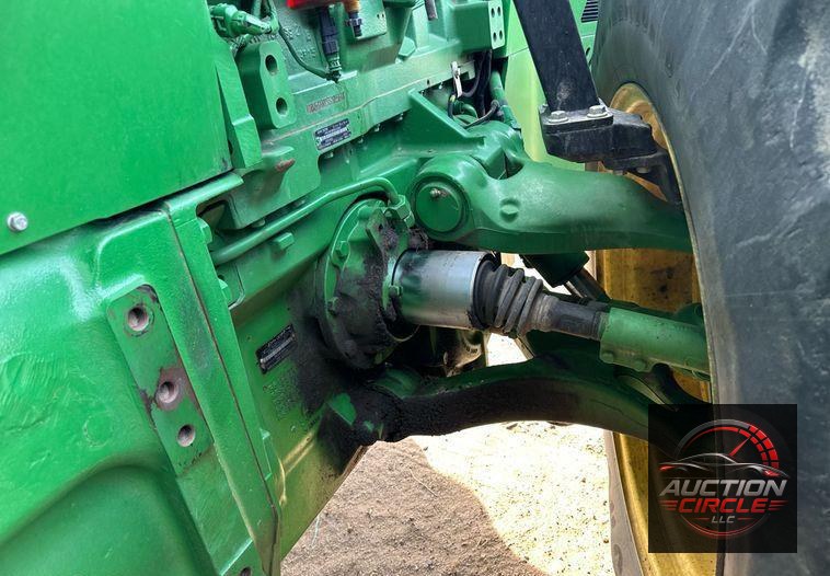 2016 John Deere 8370R MFWD tractor