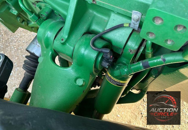 2016 John Deere 8370R MFWD tractor