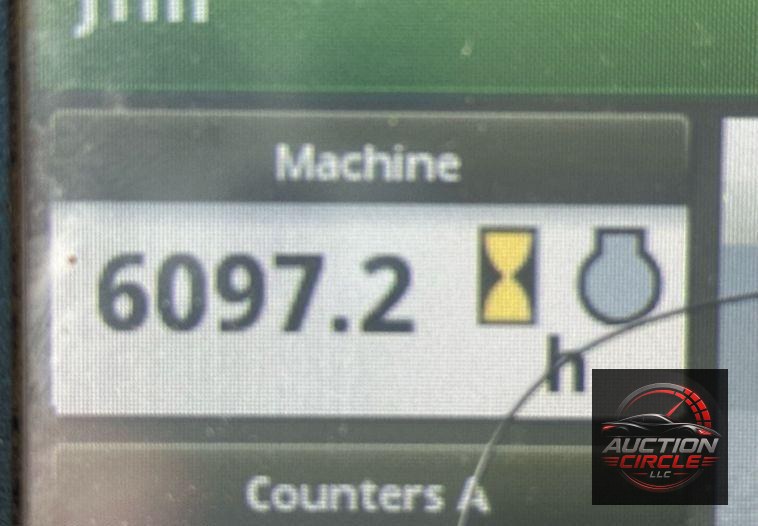 2016 John Deere 8370R MFWD tractor