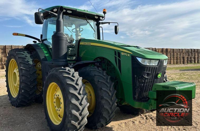 2016 John Deere 8370R MFWD tractor