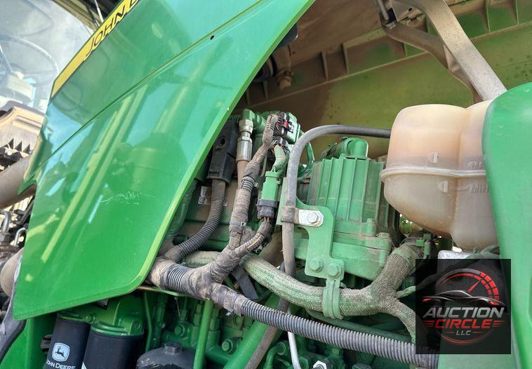 2016 John Deere 8370R MFWD tractor