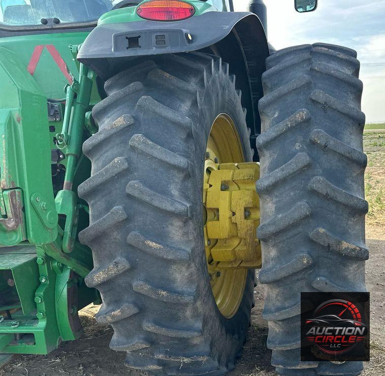2016 John Deere 8370R MFWD tractor