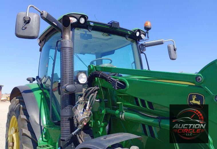 2015 John Deere 6125R MFWD tractor