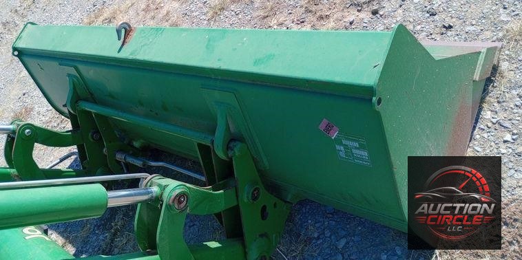 2015 John Deere 6125R MFWD tractor