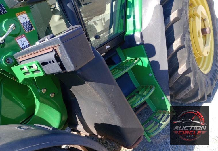 2015 John Deere 6125R MFWD tractor