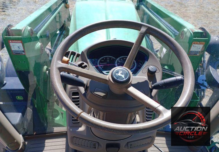 2015 John Deere 6125R MFWD tractor