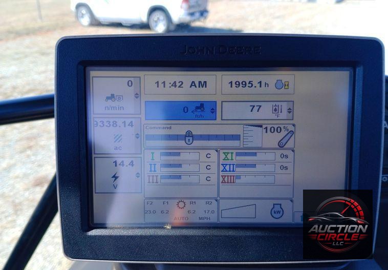 2015 John Deere 6125R MFWD tractor