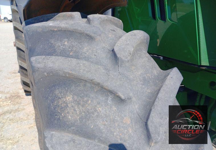 2015 John Deere 6125R MFWD tractor
