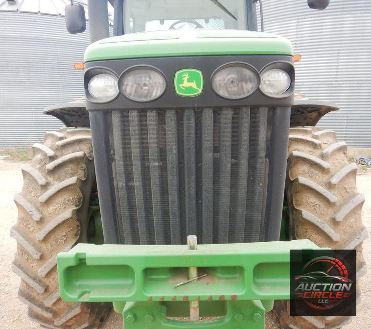 2010 John Deere 8225R MFWD tractor