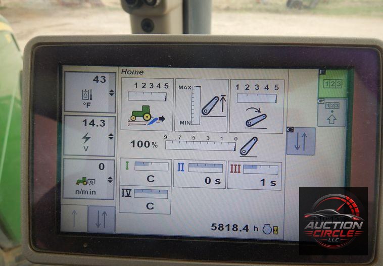 2010 John Deere 8225R MFWD tractor