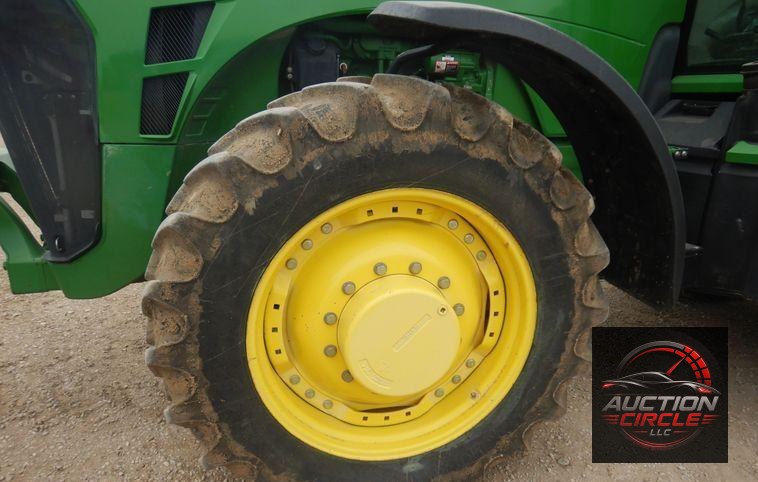 2010 John Deere 8225R MFWD tractor