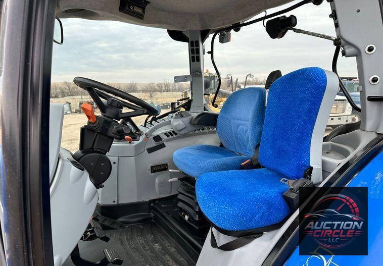 2014 New Holland T6.175  MFWD tractor