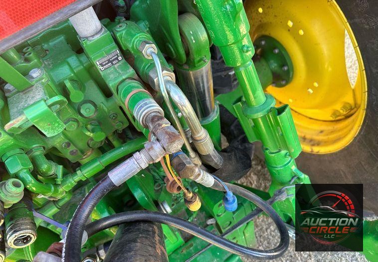 2014 John Deere 6125M  MFWD tractor