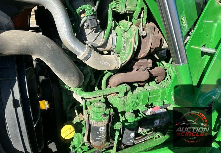 2014 John Deere 6125M  MFWD tractor