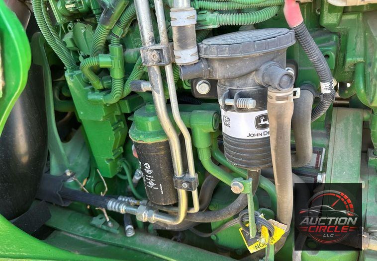 2014 John Deere 6125M  MFWD tractor