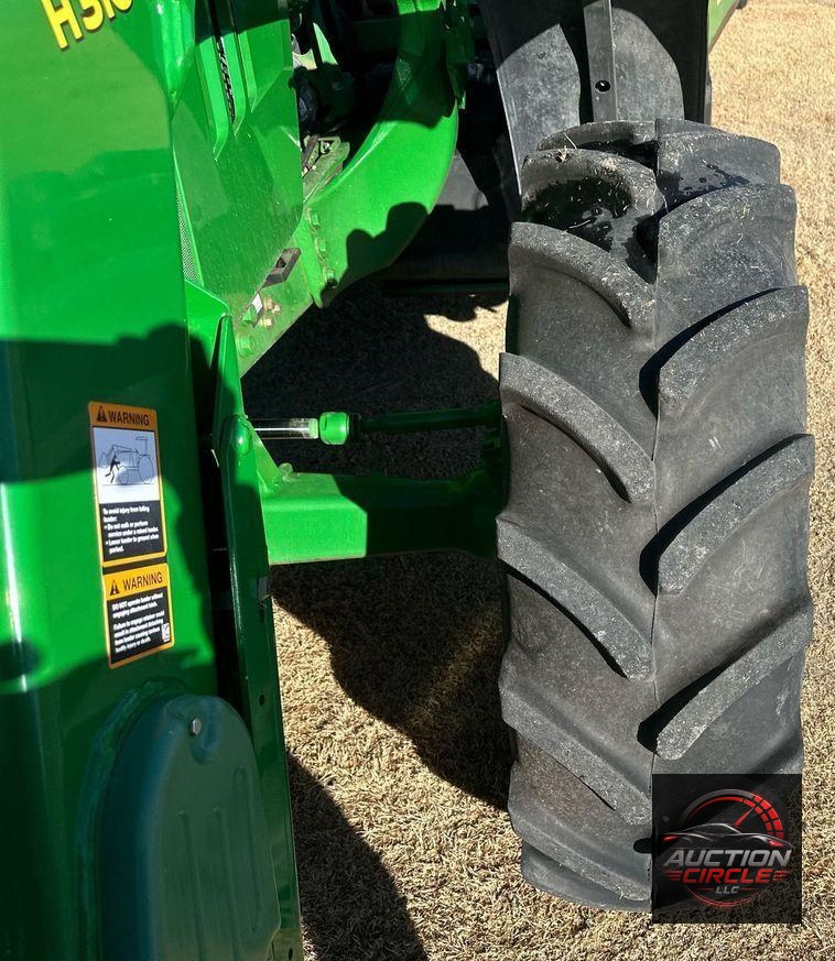2014 John Deere 6125M  MFWD tractor