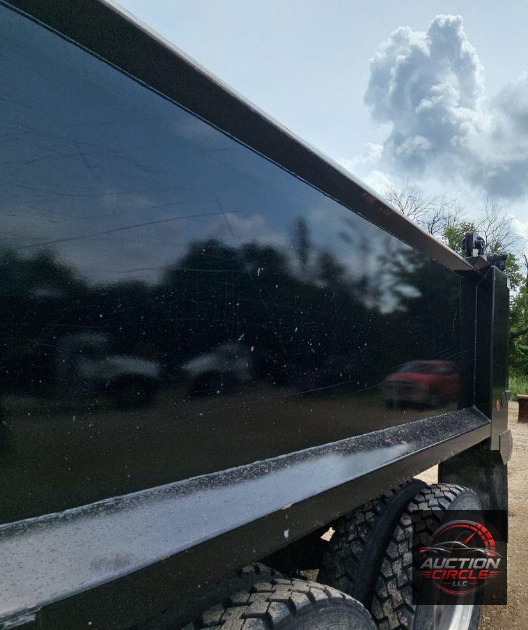 2021 Mack Granite  dump truck