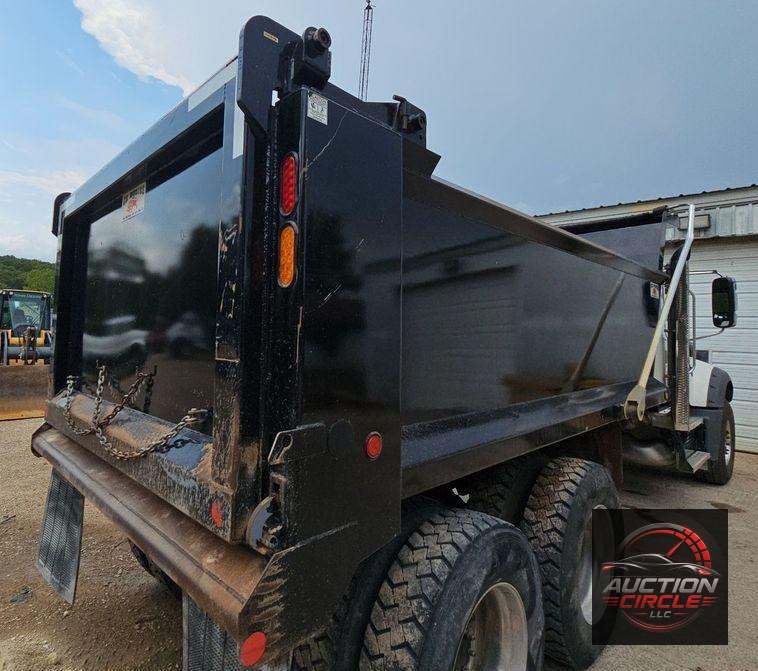 2021 Mack Granite  dump truck